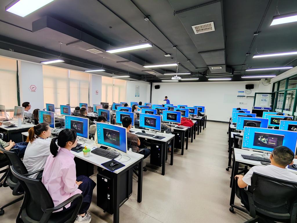 上海某實訓中心成功舉辦虛擬仿真軟件開發專題培訓，助力產業技術升級